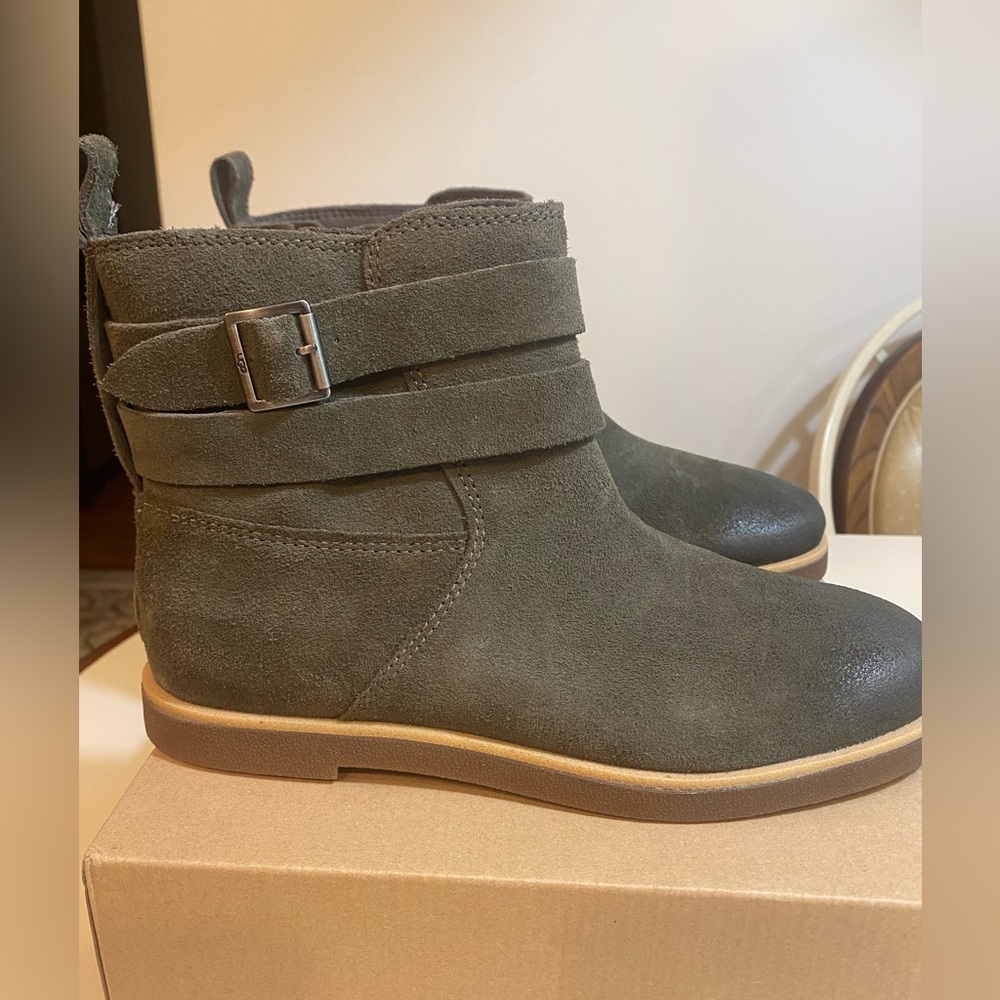 UGG Josefene  bootie